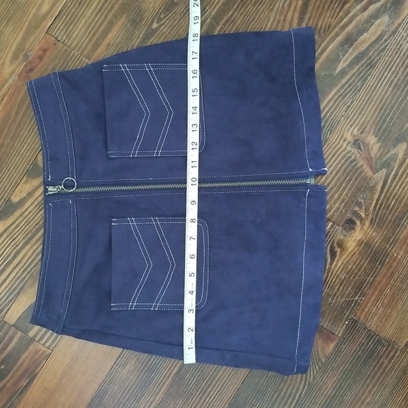 Modcloth Mini Skirt - Picture 9 of 12